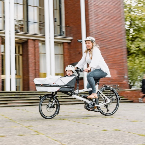 Cargo Gravit City E Hase Bikes – Vélo cargo électrique compact & polyvalent
